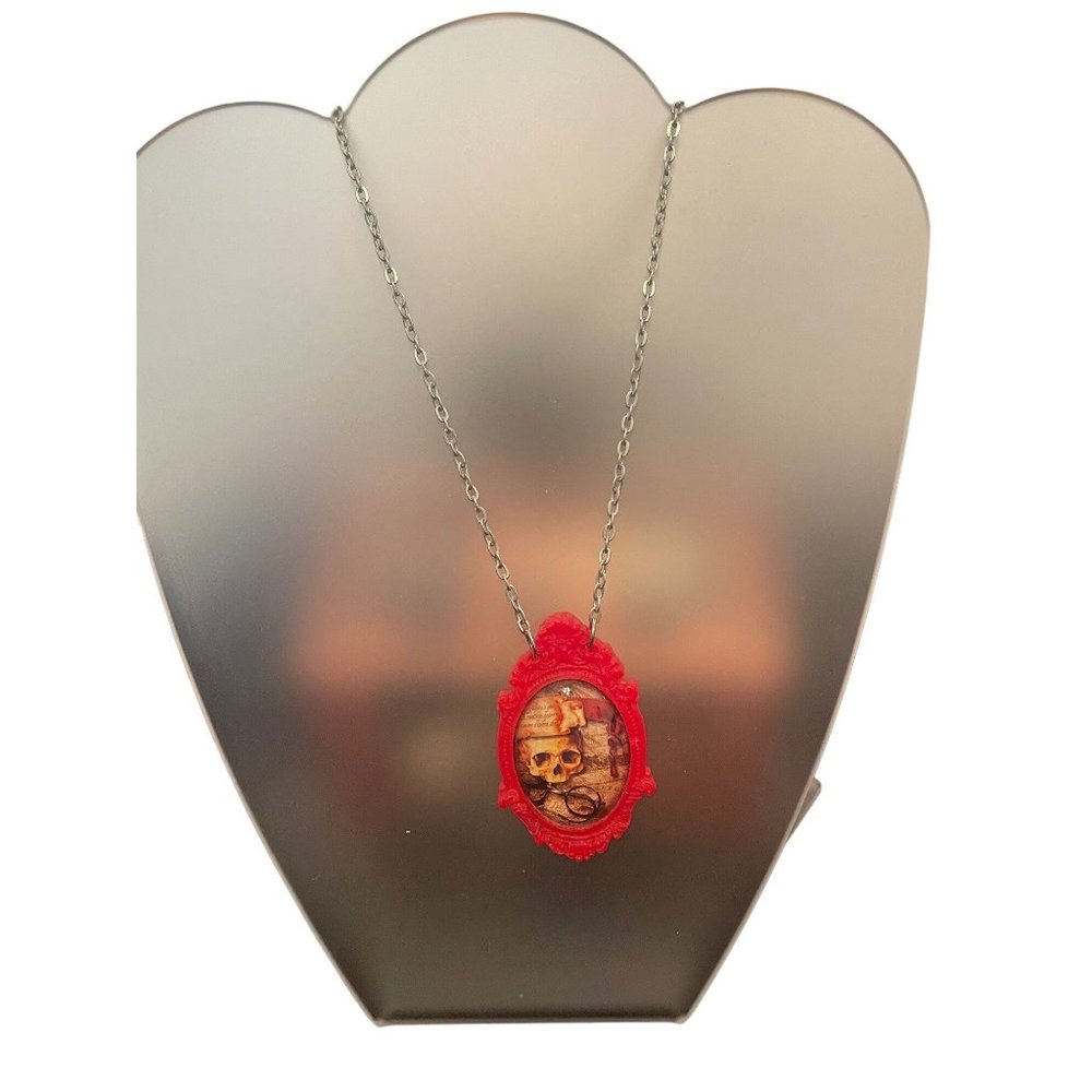 Skull Pendant Necklace Silver Chain Red Bubble Plastic Scrolls
